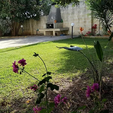 Villa Travellito A 13 Posti *